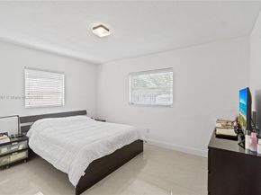 4752 SW 127th Ct, Miami FL 33175