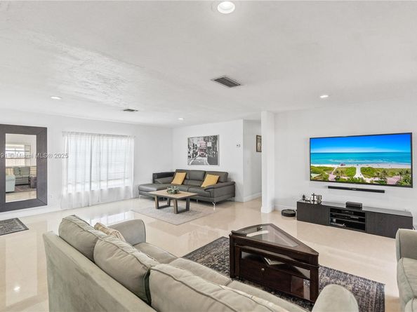 4752 SW 127th Ct, Miami FL 33175