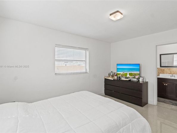 4752 SW 127th Ct, Miami FL 33175