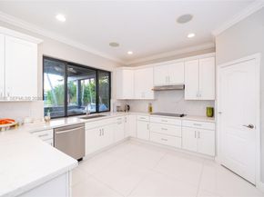 18540 SW 43rd St, Miramar FL 33029