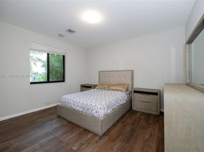 18540 SW 43rd St, Miramar FL 33029