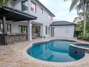 18540 SW 43rd St, Miramar FL 33029