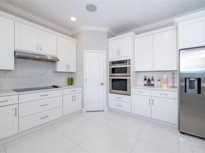 18540 SW 43rd St, Miramar FL 33029