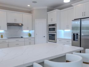 18540 SW 43rd St, Miramar FL 33029