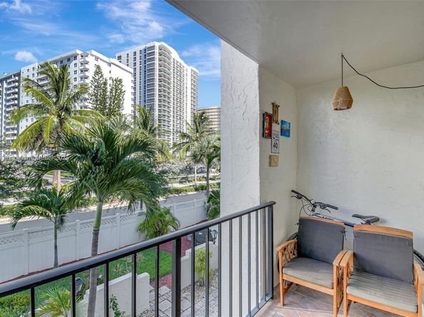 4143 N Ocean Blvd 211, Fort Lauderdale FL 33308