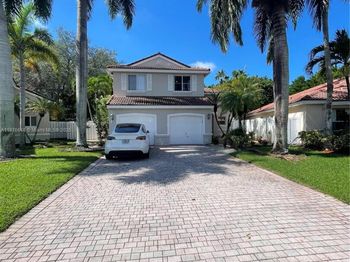 3486 SW 51st St