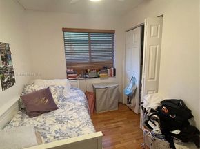 3486 SW 51st St, Hollywood FL 33312