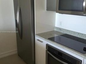 185 SW 7th St 2505, Miami FL 33130
