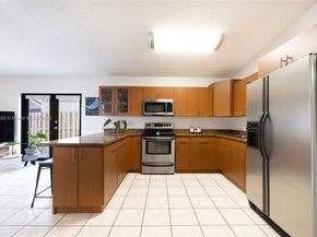 14207 SW 48th Ln, Miami FL 33175