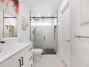 14207 SW 48th Ln, Miami FL 33175