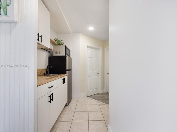 14207 SW 48th Ln, Miami FL 33175