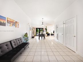 14207 SW 48th Ln, Miami FL 33175
