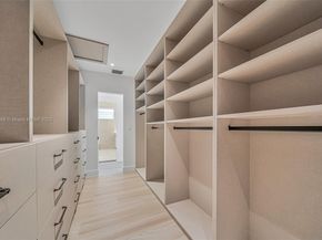 3341 NE 170th St, North Miami Beach FL 33160