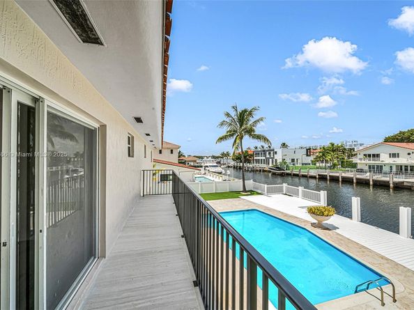 3341 NE 170th St, North Miami Beach FL 33160
