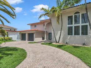 3341 NE 170th St, North Miami Beach FL 33160
