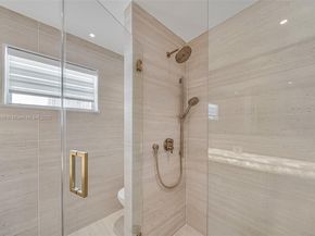 3341 NE 170th St, North Miami Beach FL 33160
