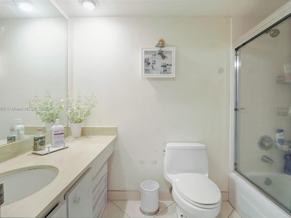 251 174 st 2307, Sunny Isles Beach FL 33160