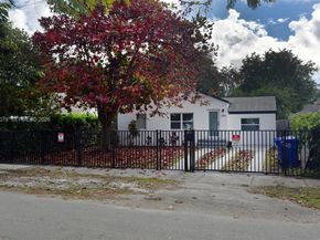 1084 NW 66th St, Miami FL 33150