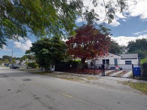 1084 NW 66th St, Miami FL 33150