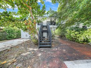1924 SW 9th St, Miami FL 33135