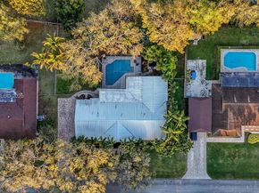 15401 SW 81 Av, Palmetto Bay FL 33157