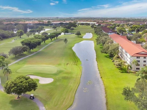 1101 SW 128th Ter 309C, Pembroke Pines FL 33027