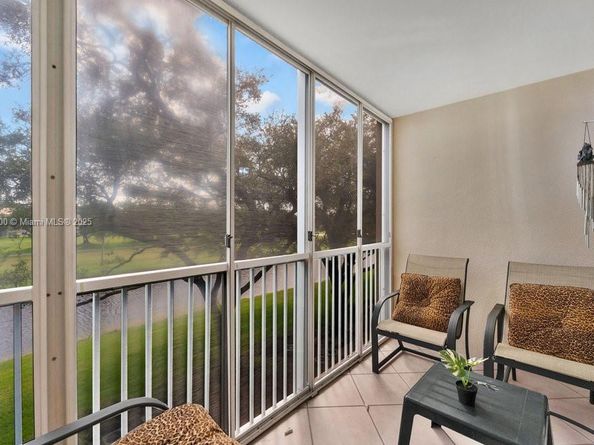 1101 SW 128th Ter 309C, Pembroke Pines FL 33027