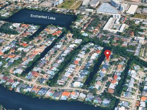 2371 NE 193rd St, Miami FL 33180