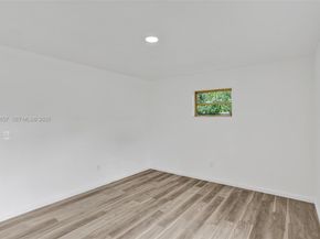 2371 NE 193rd St, Miami FL 33180