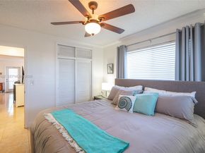 920 SW 10th Ter 12AR, Hallandale Beach FL 33009