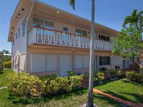 920 SW 10th Ter 12AR, Hallandale Beach FL 33009