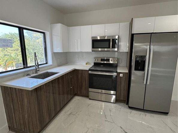 9748 NW 26th Ave, Miami FL 33147