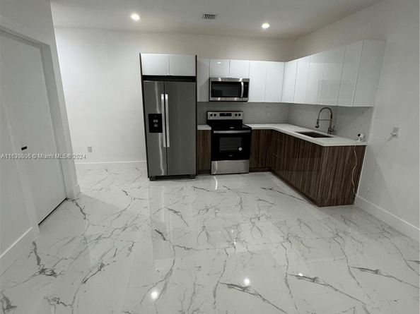 9748 NW 26th Ave, Miami FL 33147