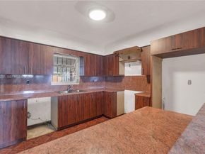 1361 NW 111th St, Miami FL 33167