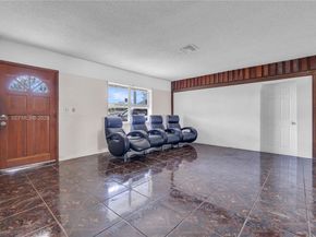 1361 NW 111th St, Miami FL 33167