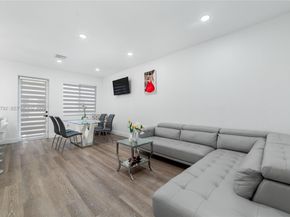 21105 NW 14th Pl, Miami Gardens FL 33169