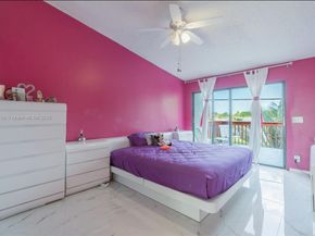 1800 Embassy Dr 125, West Palm Beach FL 33401