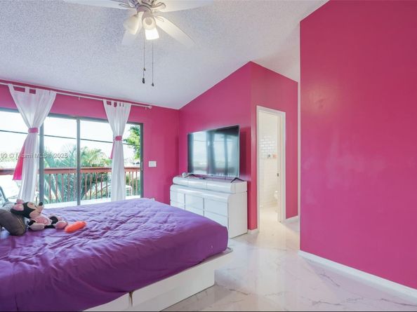 1800 Embassy Dr 125, West Palm Beach FL 33401