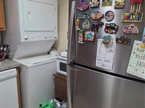 5231 Geneva Way 205, Doral FL 33166