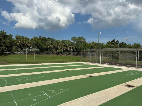 3100 Holiday Springs Blvd 107, Margate FL 33063