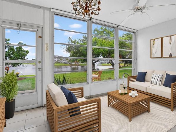 1008 N Farnham  N 1008, Deerfield Beach FL 33442