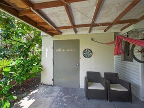 395 NW 124th St, North Miami FL 33168