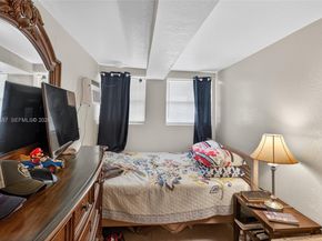 395 NW 124th St, North Miami FL 33168