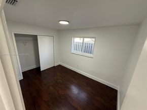 8981 NW 24th St, Sunrise FL 33322
