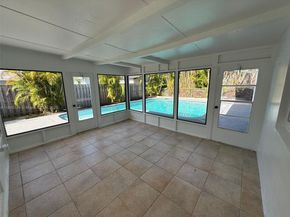 8981 NW 24th St, Sunrise FL 33322