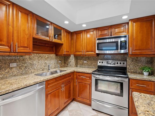 5005 Collins Ave 615, Miami Beach FL 33140