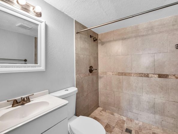 6238 SW 24th St, Miramar FL 33023