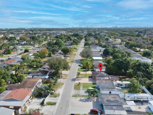 6238 SW 24th St, Miramar FL 33023