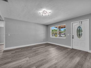 6238 SW 24th St, Miramar FL 33023