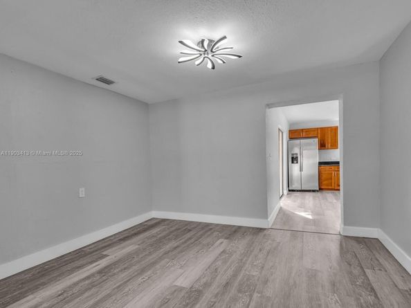 6238 SW 24th St, Miramar FL 33023